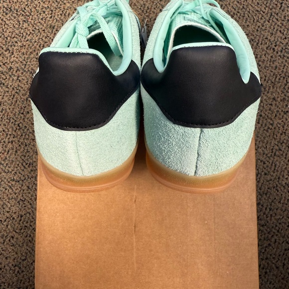 Adidas Gazelle Clear Mint Black Sneakers - Picture 4 of 5